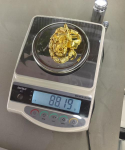 黄金投资选实物还是电子盘？