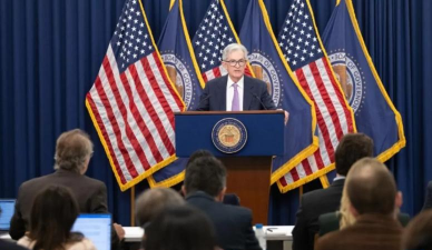 靴子落地 降息25个基点 鲍威尔试图保持美联储独立性