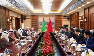 沙特与巴基斯坦签署共同防御协议 美联储决议引发市场巨震 | 环球市场