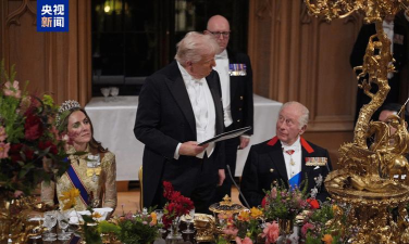 特朗普：英美关系像“一个和弦中的两个音符”