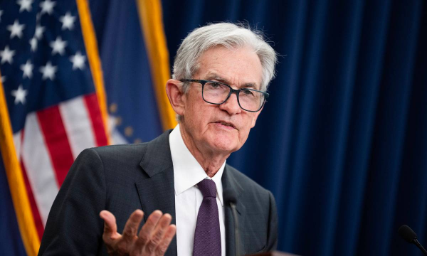 鲍威尔详解降息逻辑：劳动力市场风险成核心考量 否认政治干预决策