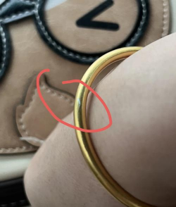 黄金手链用火烧过以后还会发白吗？