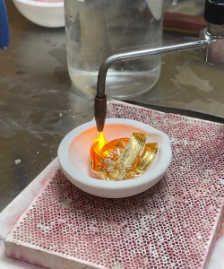 黄金融化后是什么？