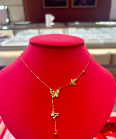 女人梦见黄金项链