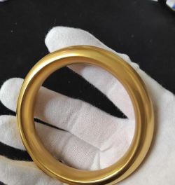 金手镯属于什么材质？