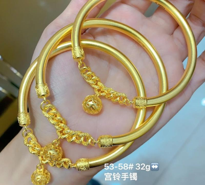 两个九的是黄金手镯吗？