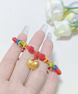 一个手链串几个福袋比较好？