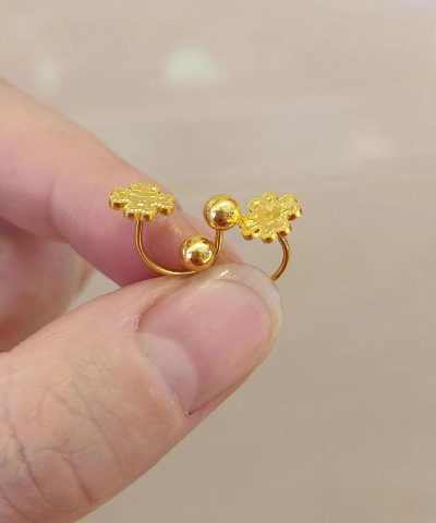 198的金耳钉是真的吗？