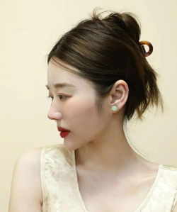 国字脸的人带什么样的耳环好看？