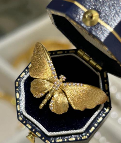 黄金拉丝工艺有几种？