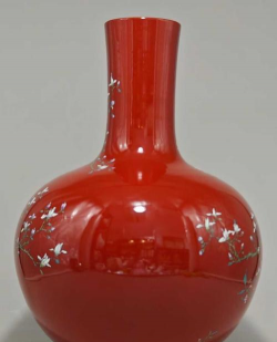 珐琅红是什么颜色？