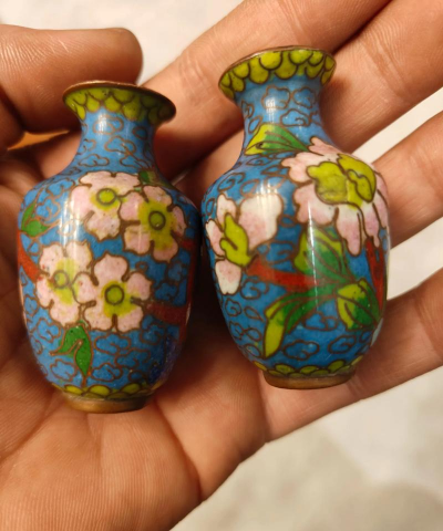 景泰蓝胎的类别特征？