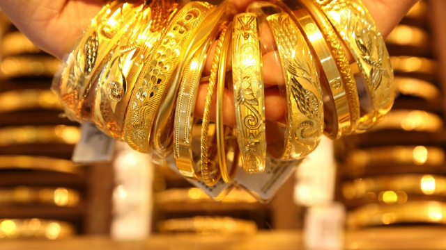 10月11日莱音珠宝黄金1180元/克