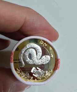 2025年扇形金银蛇纪念币价格（2025年11月03日）
