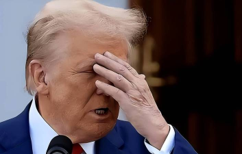 特朗普称停摆将结束