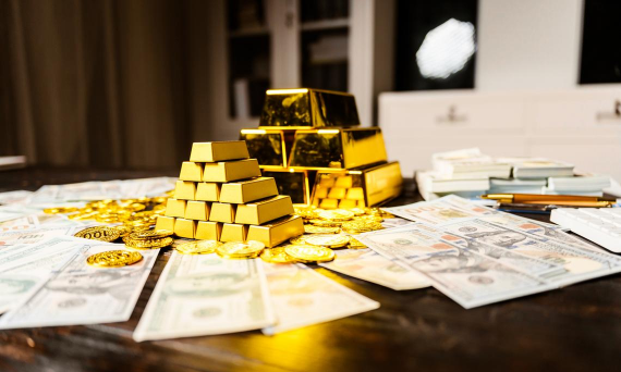 黄金投资长期持有就不会亏吗?