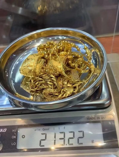 2025年9月16日荔浦黄金回收实体店今日价格820元/克！黄金回收变现好时机