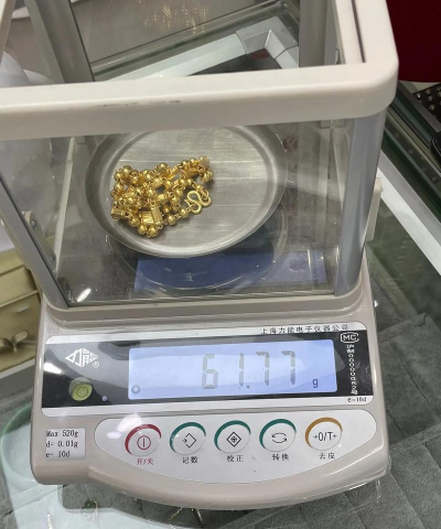 丽江附近黄金回收实体店今日金价803元！2025年9月7日实体店铺报价