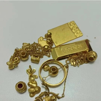 栖霞高价黄金回收：2025年9月1日实体店报价782元/克