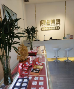 安阳本地黄金回收实体店：770元/克高价回收（2025.8.10更新），免折旧费！