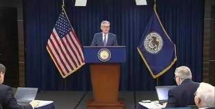 美联储预测显示：到年底将再降息50个基点 未来两年每年再降息25个基点