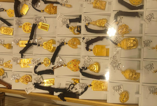 黄金回收价格破700元大关！2025年3月30日景德镇黄金回收价708元/克