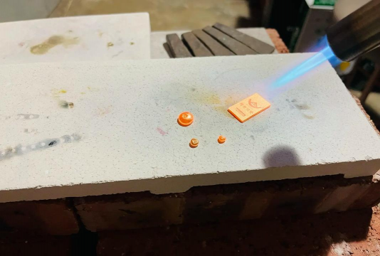 大庆黄金回收店2025年1月1日二手黄金今日回收价格查询