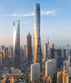 上海建设国际金融中心的优势和劣势