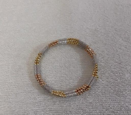 14k金项链咋还会被磁石吸引?