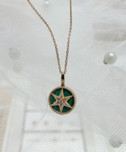 六芒星黄金吊坠好看吗？