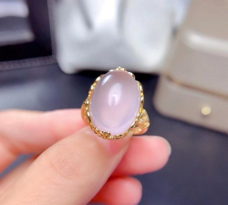 什么戒指招桃花？