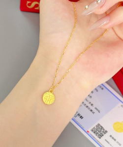 黄金带久了为什么会有密密麻麻的气泡孔？