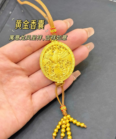 古法金吊坠的寓意和象征？