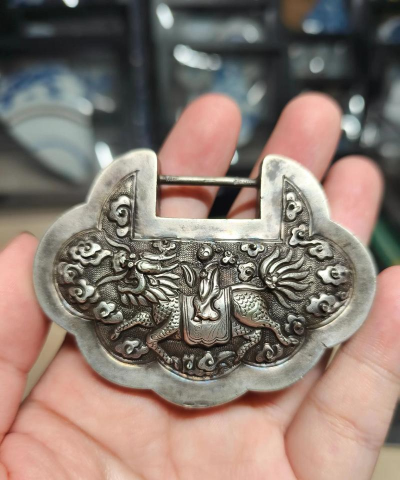 银的长命锁多少钱