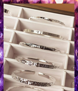 足银手镯多少钱一克（2025年12月11日）