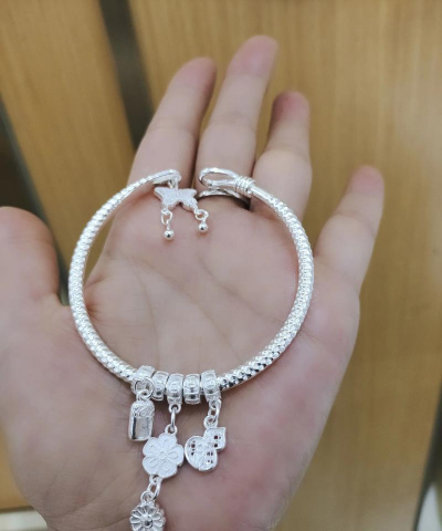 2025年12月12日老庙黄金铂金多少一克